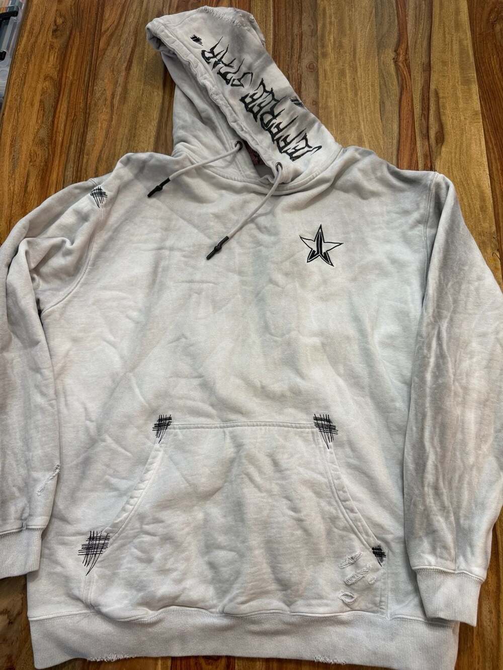 Jeffree Star Fashion Distressed Embroidered Logo Hoodie White Clouds